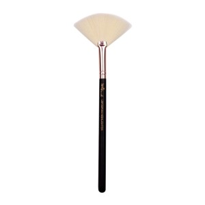 lenibrush - Kosmetikpinsel - Fan Highlighter Brush - LBF20 - Matte Black Edition